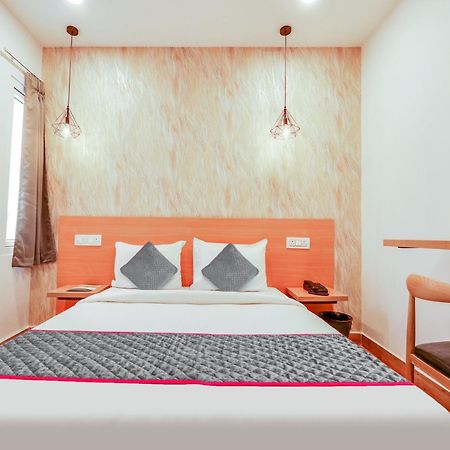 Townhouse Casa Grand Hotel Hyderabad Exterior photo